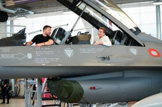 Первые 6 истребителей F-16 полетят в Украину из Дании в конце 2023 года