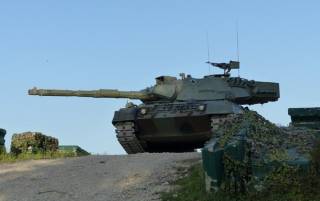 Украина получила от ФРГ еще 10 танков Leopard, дроны и радар