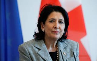 Грузинский парламент хочет свергнуть президента