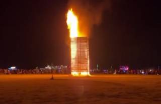 На Burning Man 2023 Украина презентовала феникса