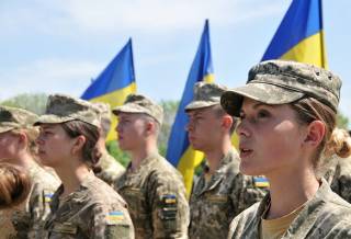 Воинский учет для женщин: украинкам рассказали, что будет с 1 октября