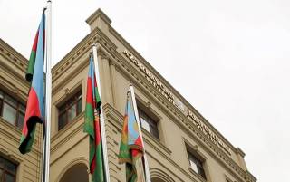 Азербайджан прекратил военные действия в Нагорном Карабахе