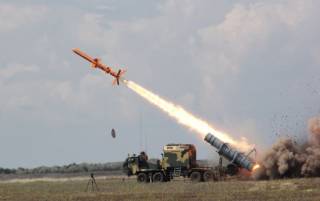 В Крыму нанесен массированный удар по аэродрому «Саки»
