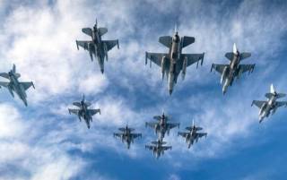 В Нидерландах назвали сроки передачи Украине истребителей F-16