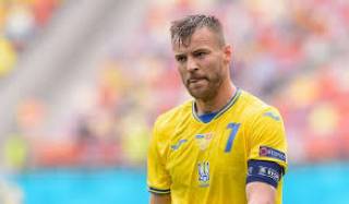 Капитан сборной Украины по футболу не поможет команде в ближайших матчах отбора к Евро-2024