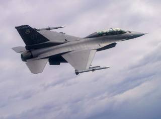 Украина хочет получить 150 истребителей F-16
