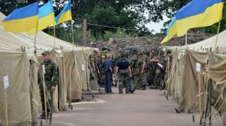 Военное положение и мобилизацию в Украине снова продлят