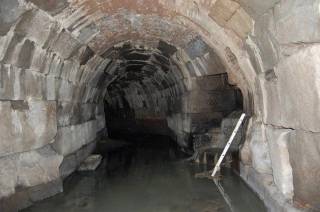 В канализации гладиаторского Колизея нашли кости и остатки еды