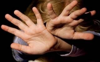 На Киевщине воспитательницу интерната подозревают в издевательствах над детьми
