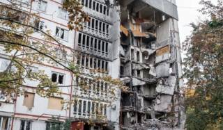 Разрушенное жилье в Украине массово скупают: от $20 за кв. м.
