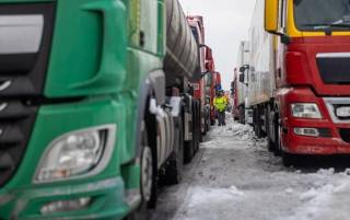 В очередях на границе Украины с соседними странами застряло более 5 тысяч грузовиков