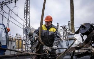 На Киевщине энергетиков переводят на усиленный режим работы