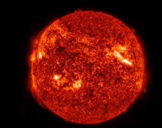 На Солнце произошла сильнейшая за последние шесть лет вспышка