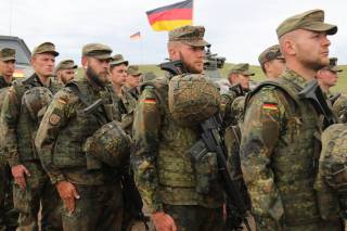 Германия впервые со времен Второй мировой отправит войска к российской границе