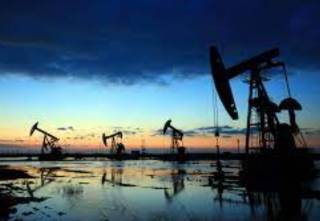 Нефть снова растет в цене: названы причины
