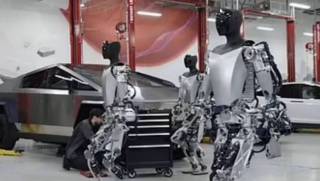 Робот напал на человека в США