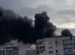 В Каневе вспыхнул завод: появилось видео с места ЧП