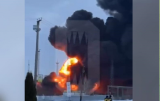 У Брянській області РФ палає нафтобаза. Росіяни заявили про атаку дронів
