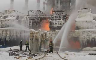 Дроны приостановили работу топливного комплекса в Усть-Луге на несколько недель или даже месяцев, — Reuters