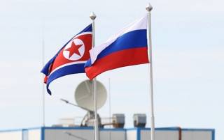 В северокорейском порту загружаются российские корабли, — The Guardian