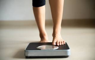 Американцы говорят, что необъяснимая потеря веса может указывать на онкологию