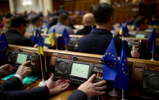 У Парламенті намічається велика криза, - Арахамія