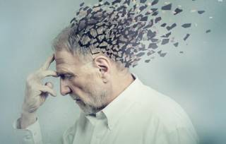 Как оказалось, болезнью Альцгеймера можно… заразиться