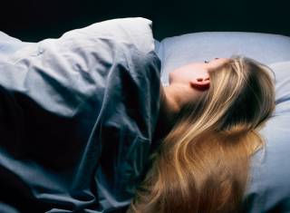 Психолог рассказала, влияет ли цветной шум на качество сна