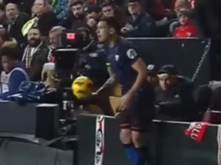 Лукас Окампос: з'явилося відео, як іспанський уболівальник засунув палець у задній прохід відомому аргентинському футболісту