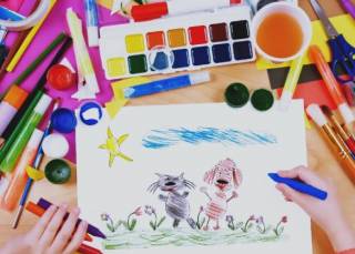 Ученые рассказали о пользе рисования для непоседливых детей