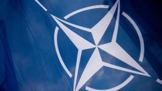 Страны НАТО опасаются нападения России, — Bloomberg