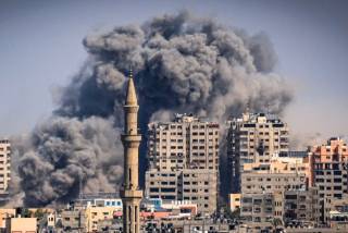 Жертвами войны в Секторе Газа стали уже 30 410 человек