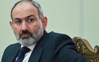 Пашинян виганяє російських прикордонників із аеропорту Єревана