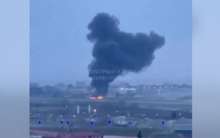 В аэропорту Сочи произошел сильный пожар