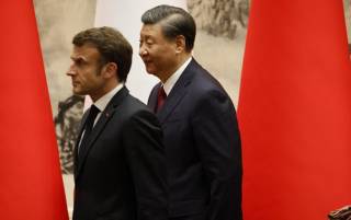 Си Цзиньпин собирается во Францию убеждать Европу об участии РФ в мирных переговорах, — СМИ