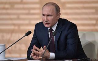 Путин отреагировал на предложение Макрона о «режиме тишины» на время Олимпийских игр