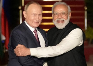 Прем'єр Індії обговорив з Путіним війну в Україні