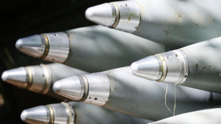 Україна розраховує до квітня отримати достатню кількість снарядів, — Шмигаль
