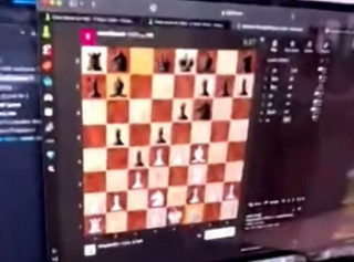 Нолан Арбо: з'явилося відео, як пацієнт із імплантом Neuralink грає у шахи