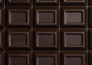 Стало відомо про небувалу користь темного шоколаду
