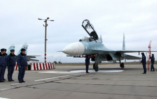 Британська розвідка показала, як Росія намагається заховати від ударів свої літаки на авіабазах