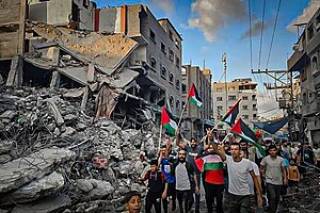 Жертвами войны в Секторе Газа стали уже 33 037 человек