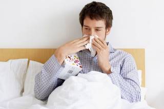 Стало известно о неочевидной опасности простуды