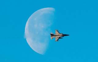 Норвегия обещает новейшее оружие для украинских F-16