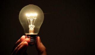 Дефіцит електроенергії в Україні: можливі відключення