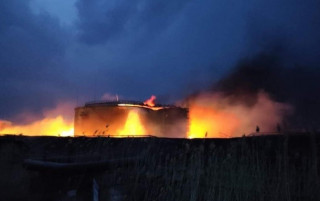 У Смоленській області спалахнула нафтобаза
