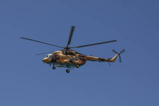 В Колумбии разбился вертолет с десантниками – видео с места крушения