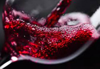 У світі знизилося споживання вина