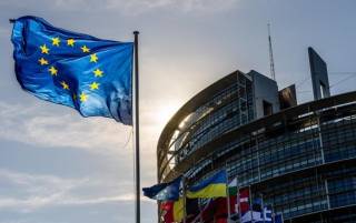 Депутаты Европарламента призвали забрать у Грузии статус кандидата