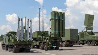 Экс-генсек НАТО призвал страны НАТО использовать свои системы ПВО для сбивания российских ракет